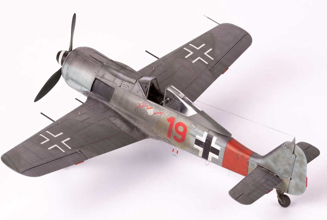 Eduard EDK82147 Kit 1:48 Profipack-Fw 190A-8, div.