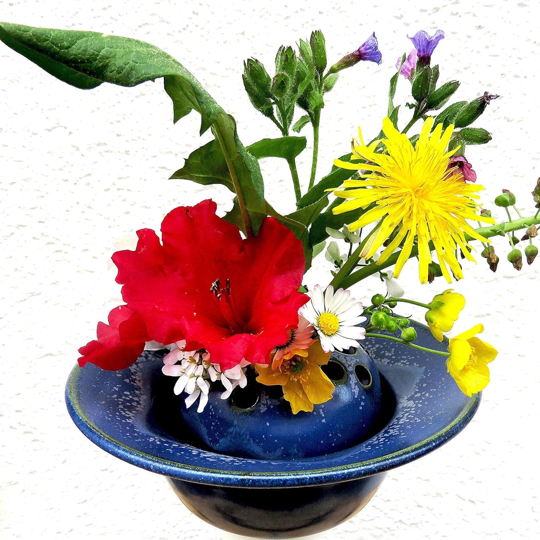 Blumensteckschale blau, 2-teilig, handgetöpfert, 13 cm Durchmesser, Steinzeug