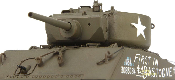 MENG-Model TS-045 1/35 M4A3E2 Jumbo Modellbausatz, verschieden