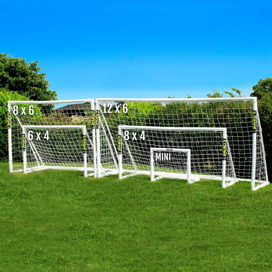 FORZA Fussballtor mit einem Klicksystem – das Fussball-Tor kann das ganze Jahr über bei jedem Wetter