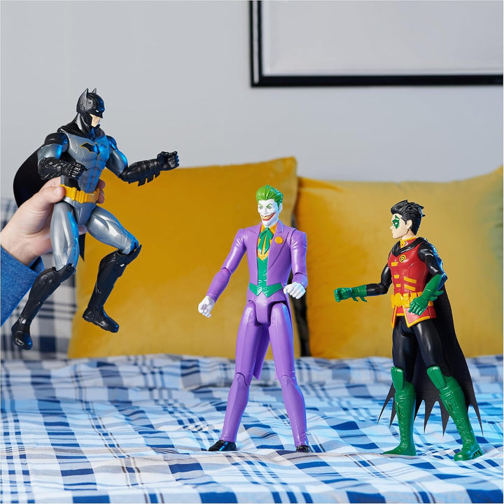 Spin Master Batman 30cm Figuren-Set aus Batman (Rebirth), Robin und Joker, inkl. Stoffumhang, origin