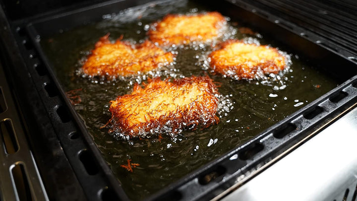 SANTOS einsetzbare Grillpfanne/Einsatzpfanne mit Griffen - Gusseisen Plancha - 37,7x42,8x4,6cm S-Ser