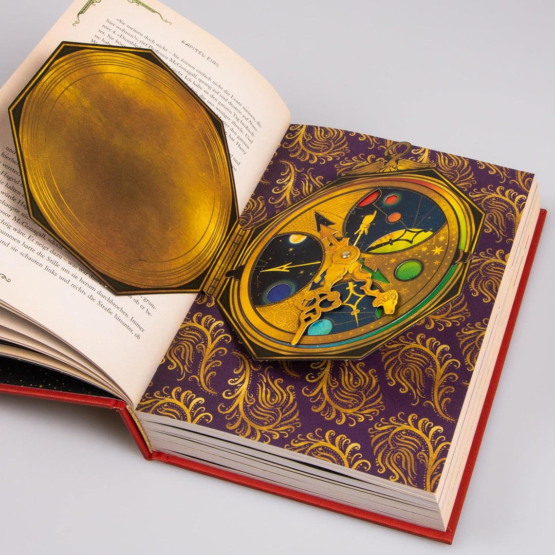 Harry Potter und der Stein der Weisen (MinaLima-Edition mit 3D-Papierkunst 1): Farbig illustrierte S