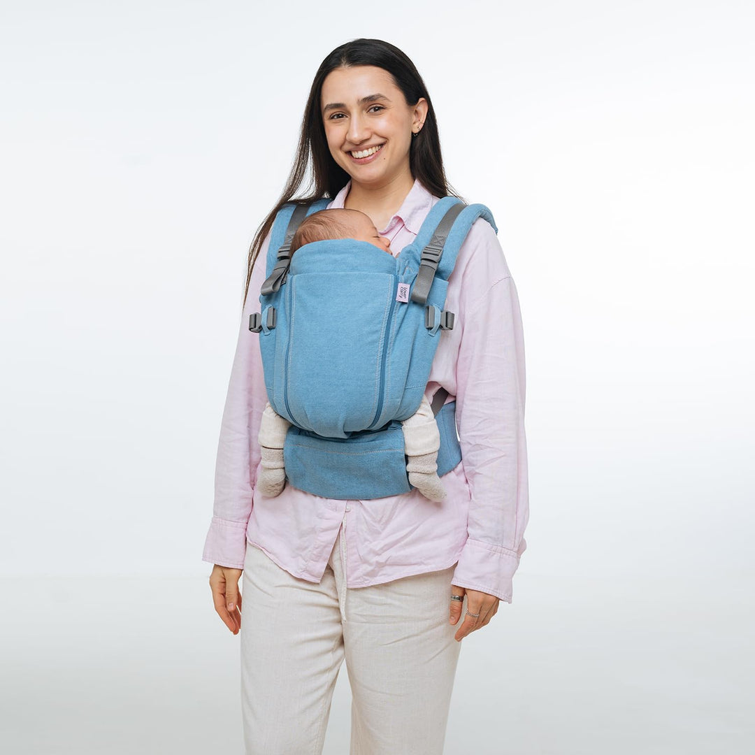 Love & Carry ONE Babytrage für Neugeborene (Light denim), Light denim