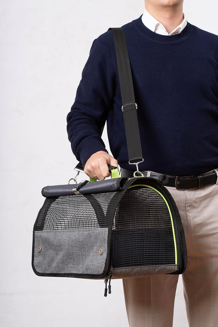 BRAVE PAWS Perdeli Flybag Transporttasche für Katzen und Hunde – Reissfestes Netz, Flugtauglich, Was