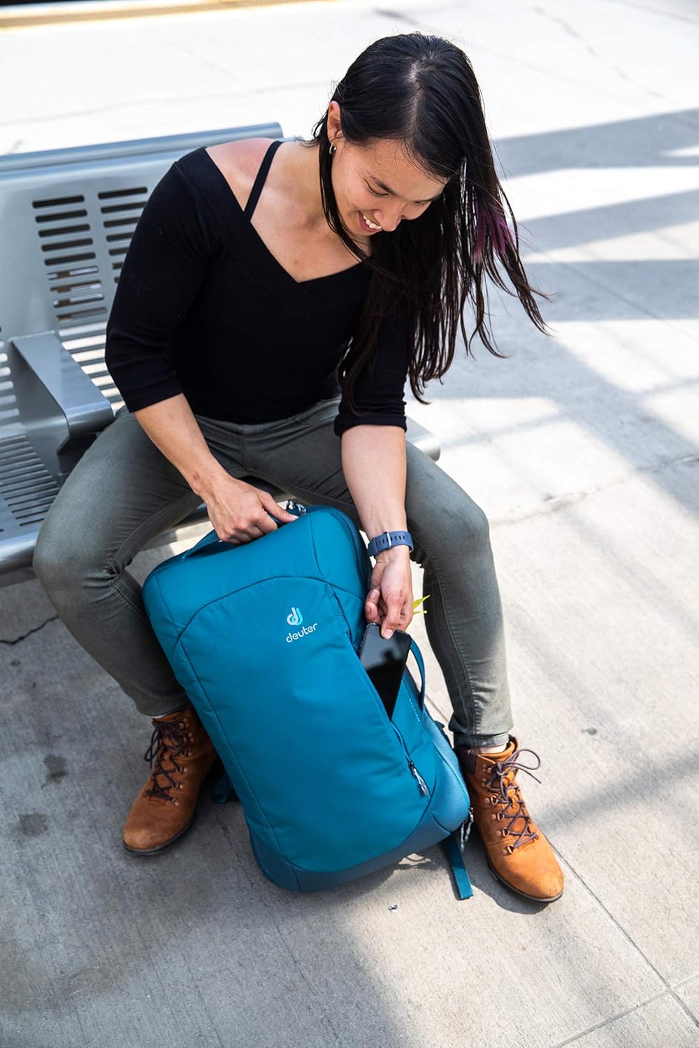 Deuter AViANT Carry On Pro 36 SL Damen Reiserucksack Maron-aubergine, Maron-aubergine