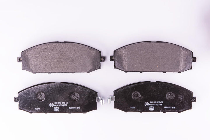 HELLA PAGID 8DB 355 010-511 Bremsbelagsatz - T1370 - Dicke/Stärke: 19mm - Bremssystem: Akebono - mit