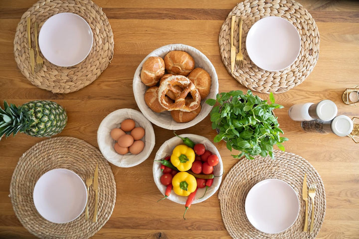 Decorasian Brotkorb geflochten aus Rattan - Brotkörbchen rund im 3er Set mit Leinentuch - Runde Bröt