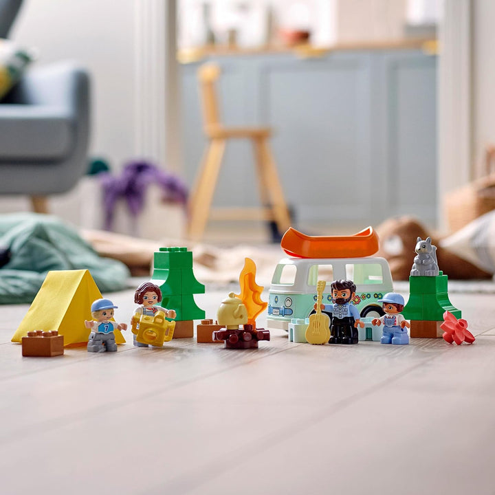 LEGO 10946 DUPLO Town Familienabenteuer mit Campingbus Single, Single