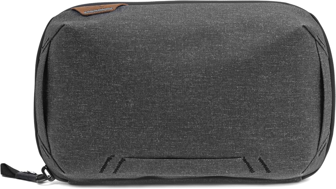 Peak Design Tech Pouch Charcoal Organizer-Tasche für Smartphones, Kabel etc. (Dunkelgrau)