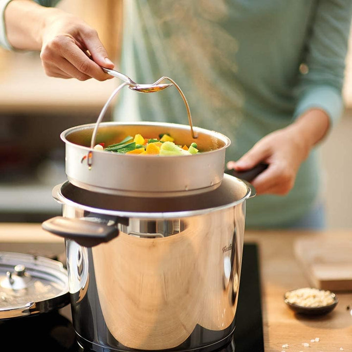 Fissler Schnellkochtopf Einsatz, Dünsteinsatz – Dämpfeinsatz gelocht – 22 cm Durchmesser, inklusive