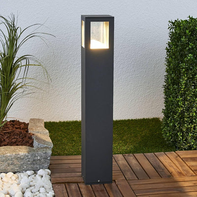 Lucande LED Aussenleuchte 'Nicola' (spritzwassergeschützt) (Modern) in Schwarz aus Aluminium (1 flam