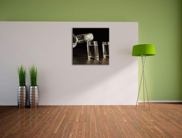 Pixxprint Vodka Wird eingeschenkt / 70x70cm Leinwandbild bespannt auf Holzrahmen/Wandbild Kunstdruck