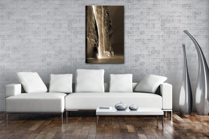 deyoli gigantischer Wasserfall Format: 80x60 Effekt: Sepia als Leinwand, Motiv fertig gerahmt auf Ec