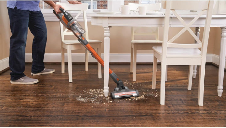 Black+Decker 4in1 Akku-Stielsauger (18V, 2.0Ah, beutelloser Boden- & Handstaubsauger mit Elektrobürs