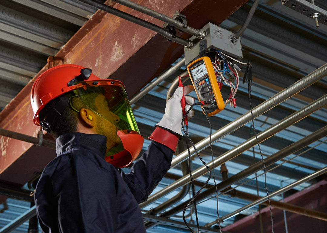 Fluke Industrie 1587 179/i400 FC 2-in-1-Isolierung Multimeter mit Klemme i400