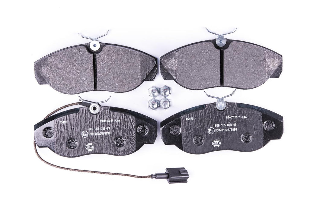 HELLA PAGID 8DB 355 018-891 Bremsbelagsatz - T5170 - Dicke/Stärke: 19.7mm - Bremssystem: Lucas - mit