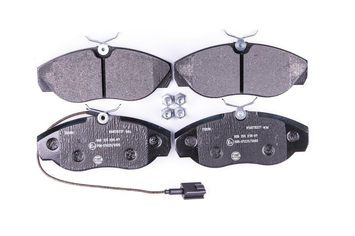 HELLA PAGID 8DB 355 018-891 Bremsbelagsatz - T5170 - Dicke/Stärke: 19.7mm - Bremssystem: Lucas - mit