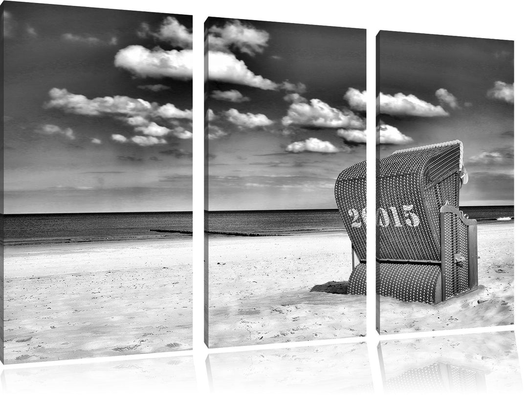 Pixxprint Monocrome, Roter Strandkorb an der Nordsee 3-Teiler Leinwandbild 120x80 Bild auf Leinwand