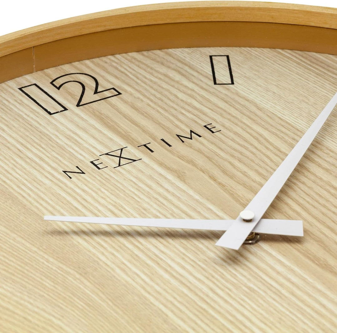 NeXtime 3234ZW Dsigner Holz Wanduhr, schwarzes Dekoband zum Aufhängen der Uhr