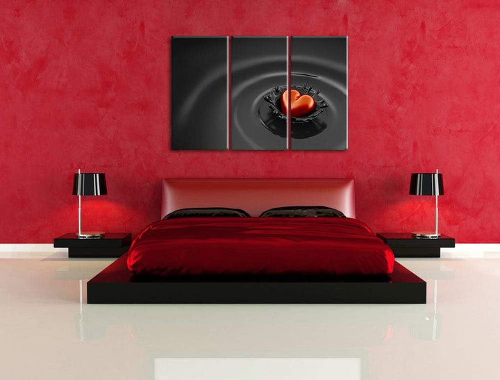 Rotes Herz in Schokolade schwarz/weiss 3-Teiler Leinwandbild 120x80 Bild auf Leinwand, XXL riesige B