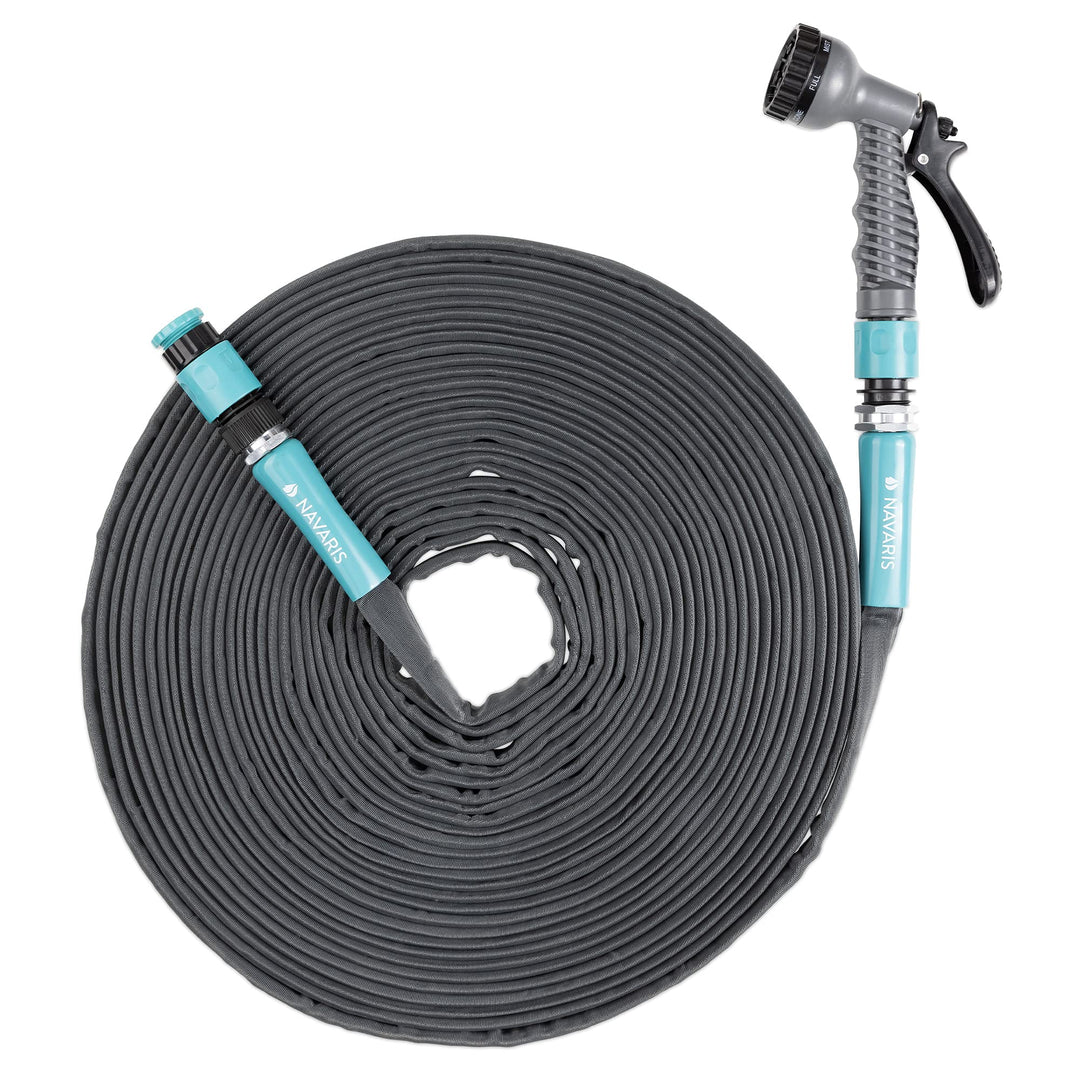 Navaris Flexibler Gartenschlauch 22,5m - Flachschlauch mit Brause und Schnelladaptern - Wasserschlau