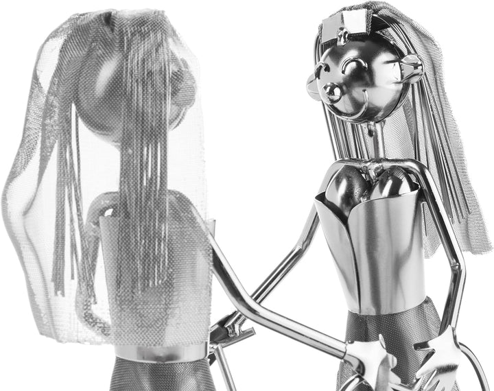 BRUBAKER Weinflaschenhalter Frauen Hochzeitspaar Frau + Frau Brautpaar Deko-Objekt Metall mit Grussk