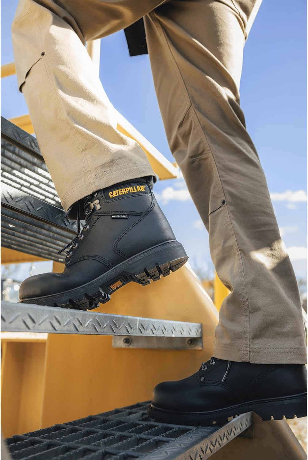 Caterpillar Men's 2nd Shift 6" Plain Soft-Toe Work Boot