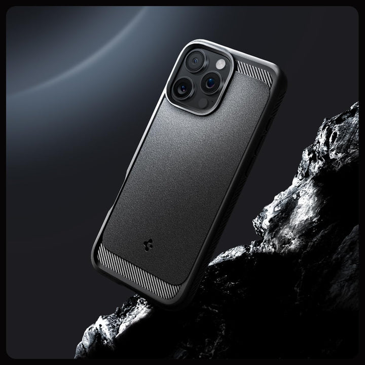 Spigen Rugged Armor MagFit Hülle für iPhone 16 Pro, Kompatibel mit MagSafe Zubehör -Matte Black iPho
