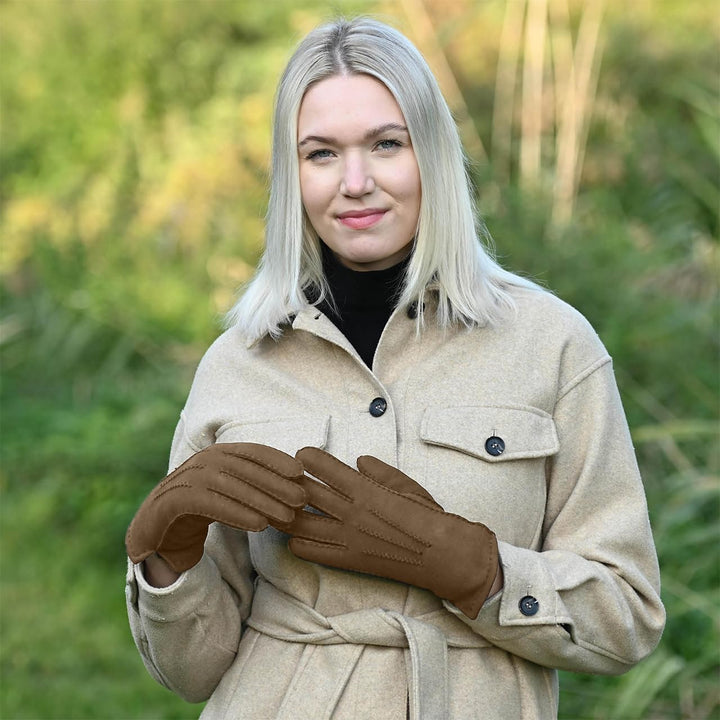 Lammfell Handschuhe für Damen - 100% Lammfell - warme Winterhandschuhe - Farben: schwarz und braun -