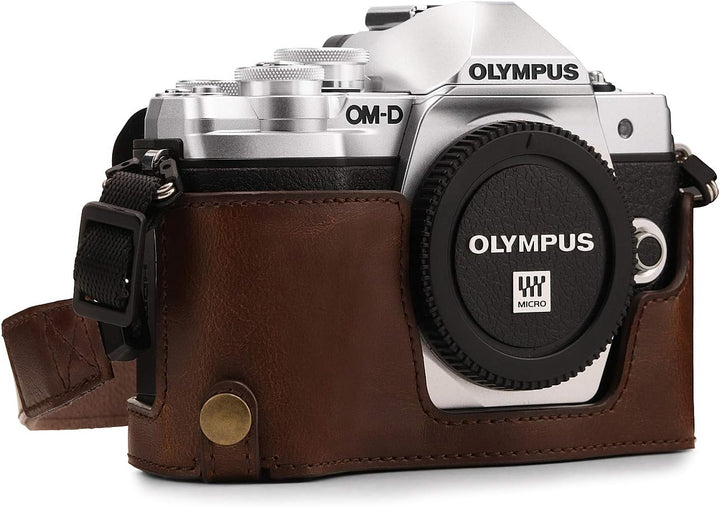 MegaGear MG1351 Ever Ready Leder Kamera Halbtasche mit Trageriemen und Batteriezugang für Olympus OM