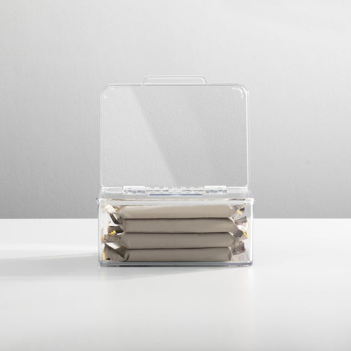 mDesign 4er-Set Küchen Organizer mit Deckel – kleine Vorratsdosen für Küchenregal und Vorratskammer