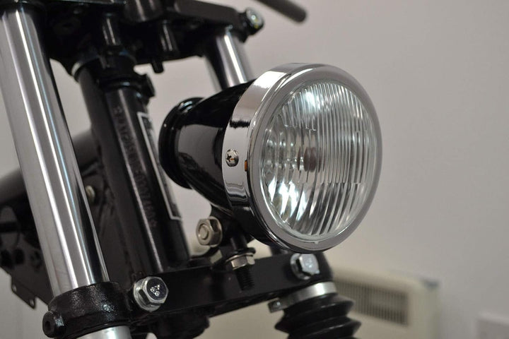 Alchemy Parts 4.5" Vintage Style Individuell Retro Motorrad Scheinwerfer - Glanz Schwarz mit Chrom B