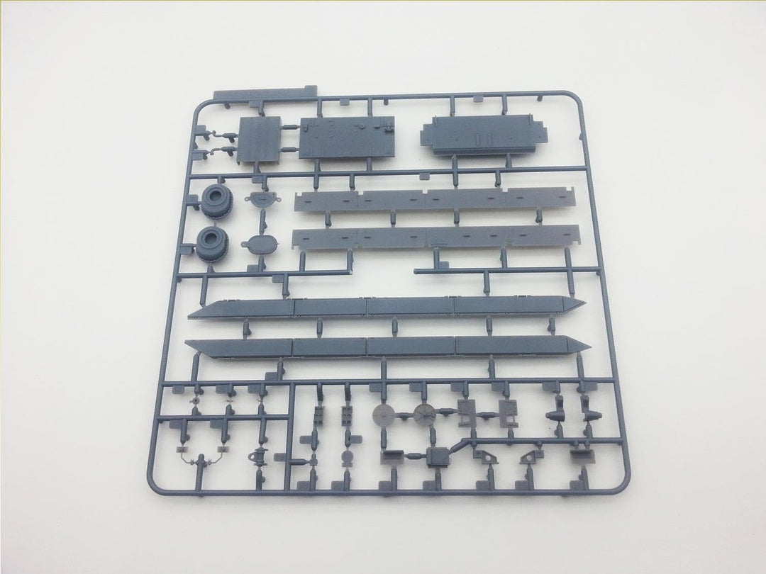 Amusing Hobby 1/35 British Tank Destroyer FV215B(183) AH35A008