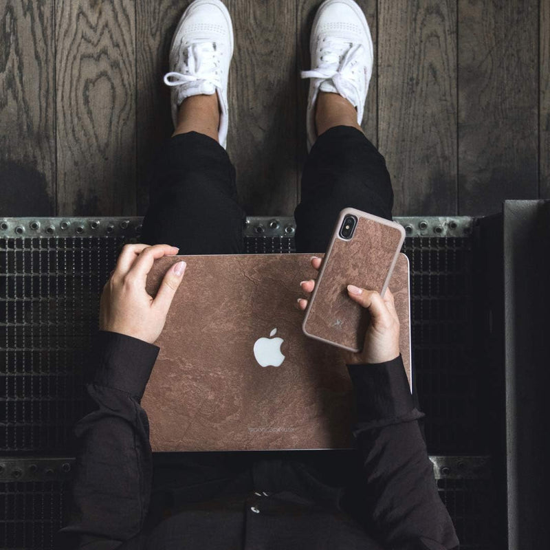 Woodcessories - Bumper Case kompatibel mit iPhone XS Max Hülle Rosa Stein Canyon Rot, Canyon Rot