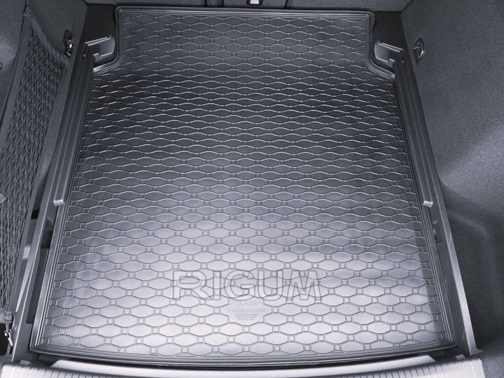 AZUGA Gummi Kofferraummatte passend für VW ID.7/ID.7 Tourer ab 2023 AZ31100234 Kofferraumwanne Koffe