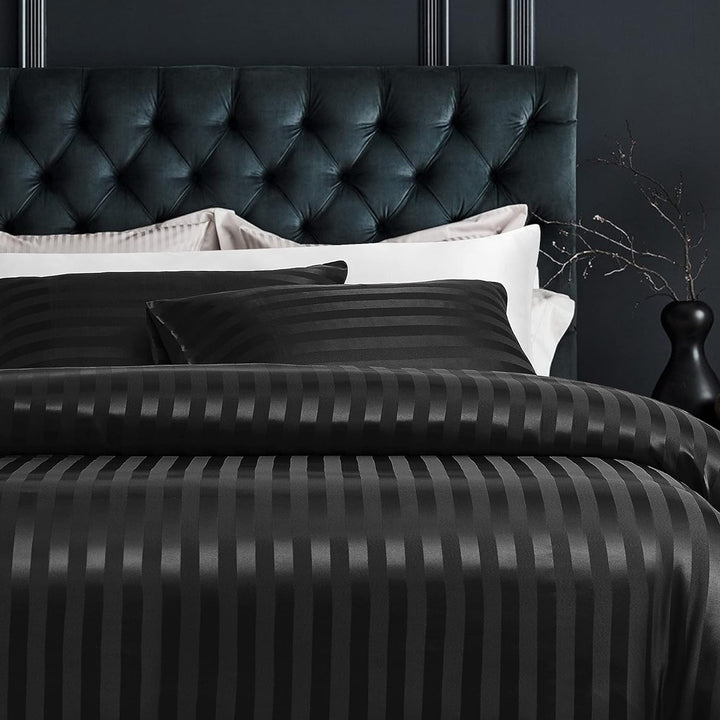 Damier Bettwäsche 135x200cm Schwarz Satin gestreift Bettbezug Set Seidig glänzend hochwertiges Glanz