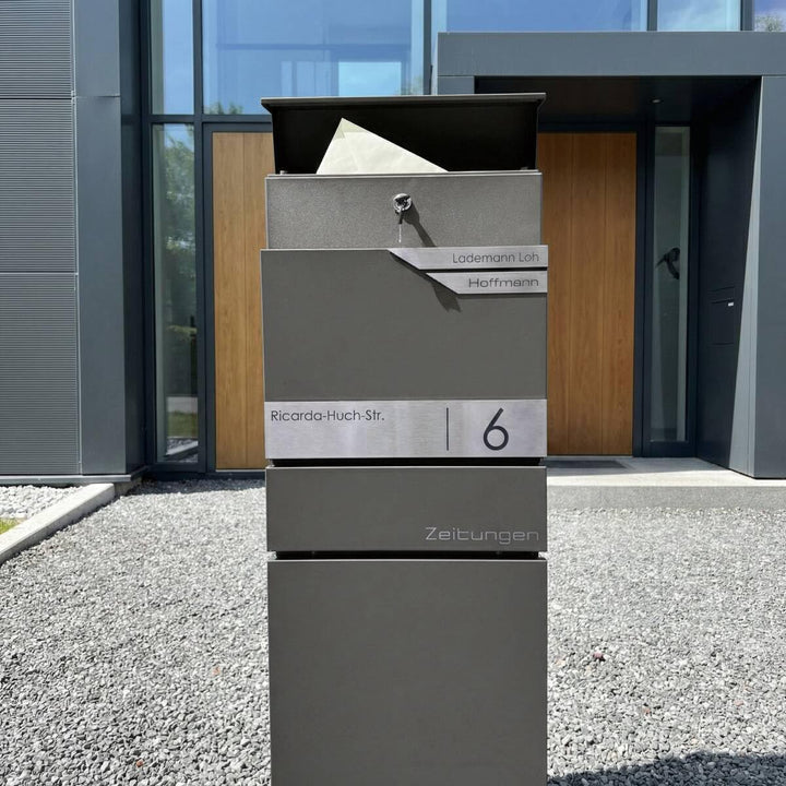 Metzler Standbriefkasten freistehend in DB 703 Eisenglimmer für 2 Parteien mit Zeitungsfach - Zwei N