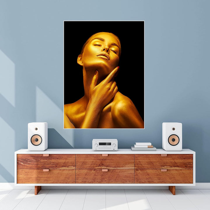 wandmotiv24 Poster als Wanddeko, Grösse 80x60cm, Gold Collection, Frau in Gold, rote Nägel, Edel, Gl