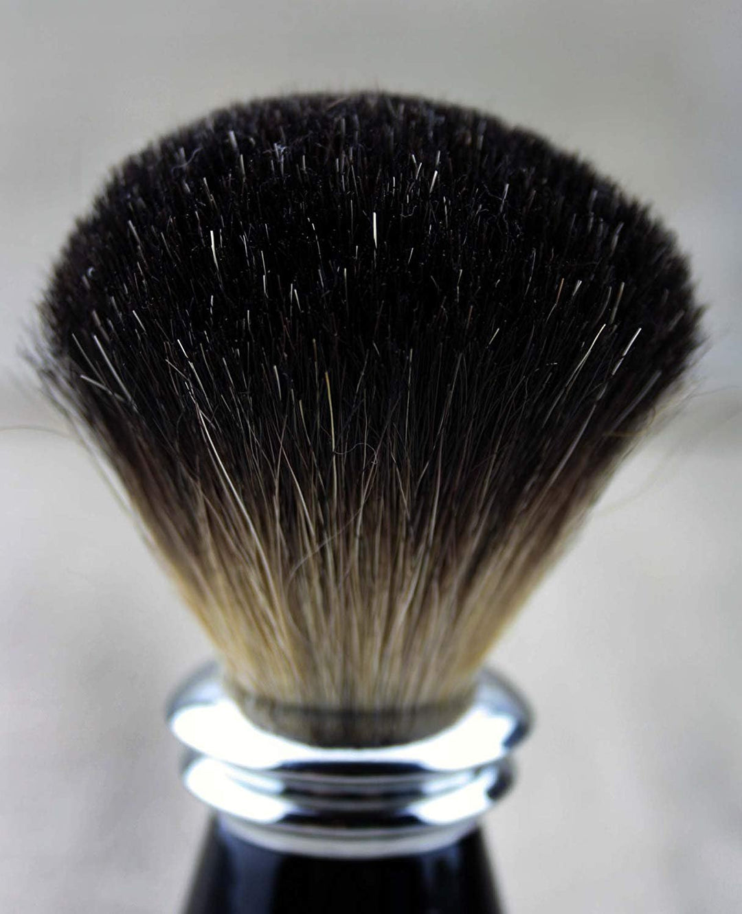 Haryali London Black Luxury Herren Rasierset 5 Edge Rasiermesser, Rasierpinsel, Rasierständer und Al