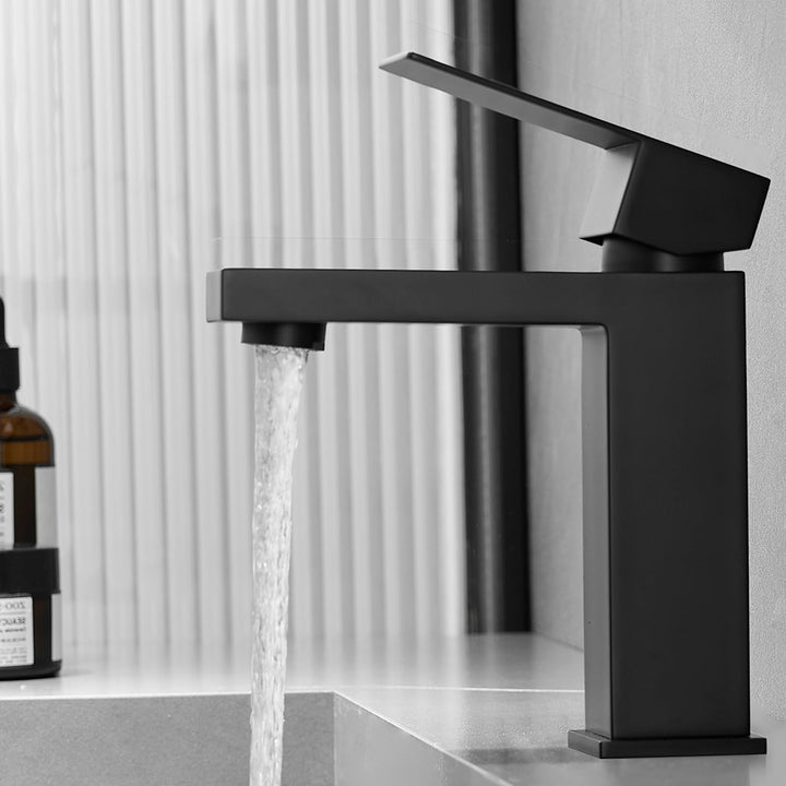 AIMADI Waschtischarmatur Einhebelmischer elegant in schwarz Wasserhahn Bad Moderne Badezimmer-Armatu