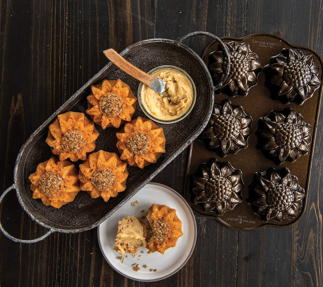 Nordic Ware 564481 Sunflower Kuchenform, 3 Tassen, bronzefarben