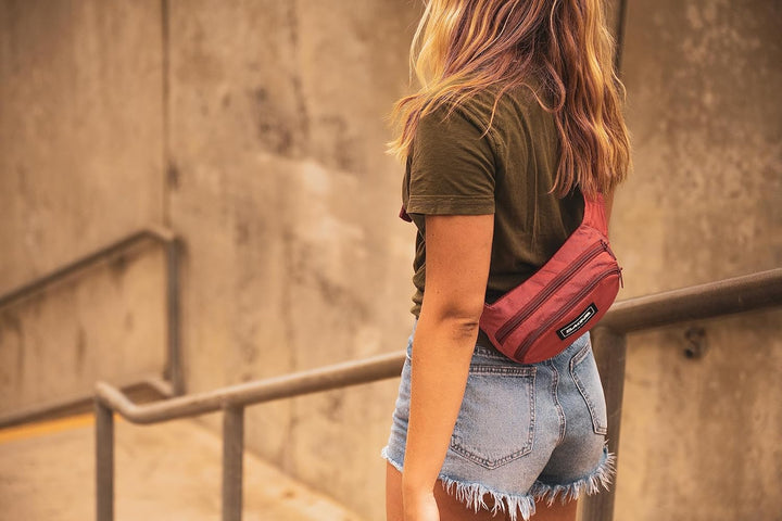 Dakine Hip Pack, Hüfttasche mit 2 Fächern mit Reissverschluss, Sonnenbrillenfach - Gürteltasche in E