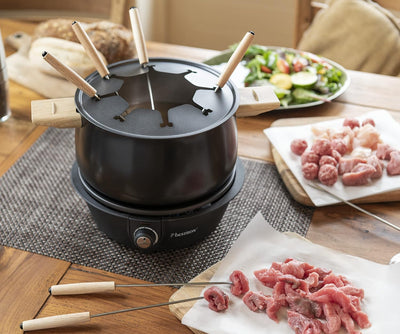 Bestron elektrisches Fondue Set für bis zu 8 Personen, mit 8x Fonduegabeln & stufenlosen Thermostat,