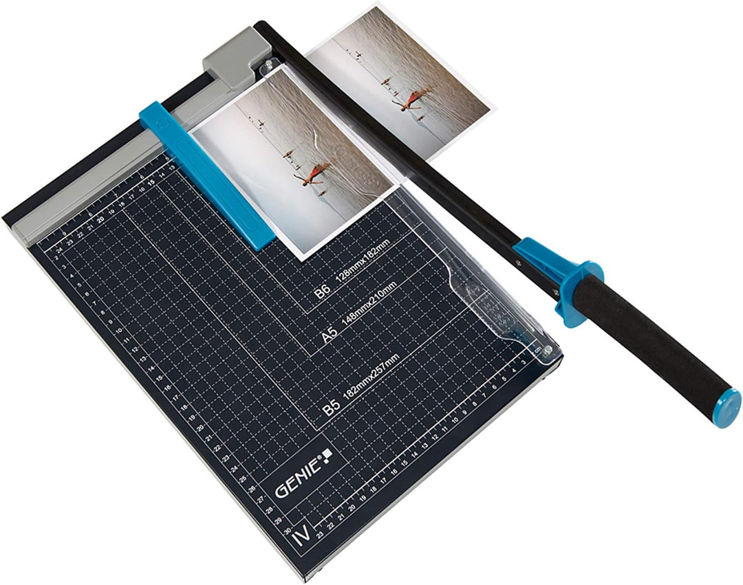 Genie GM A4 Papier-Hebelschneidegerät (geeignet für Formate bis zu DIN A4; 12 Blatt; für Materialien