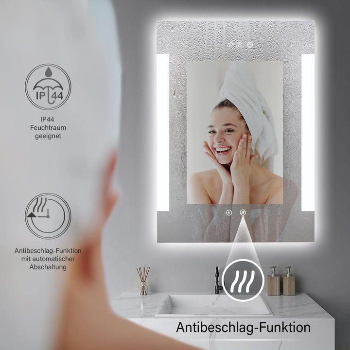 HOKO® LED Bad Spiegel beleuchtet mit Digital Uhr und ANTIBESCHLAG SPIEGELHEIZUNG, Fulda 50x70cm, Bad