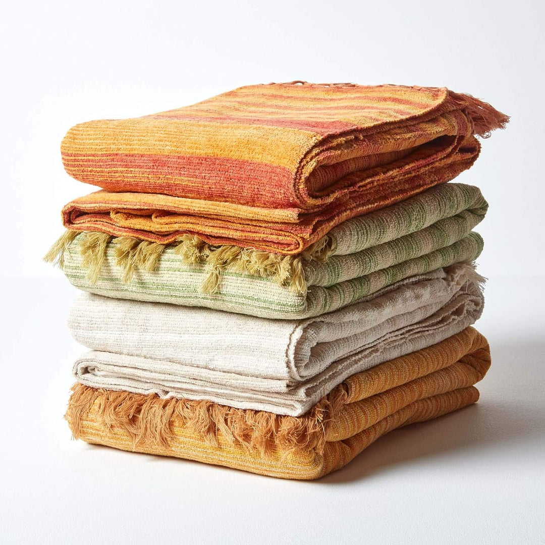 Homescapes Chenille-Tagesdecke, beige, Wohndecke 150 x 200 cm, Sofaüberwurf/Plaid aus 100% Baumwolle