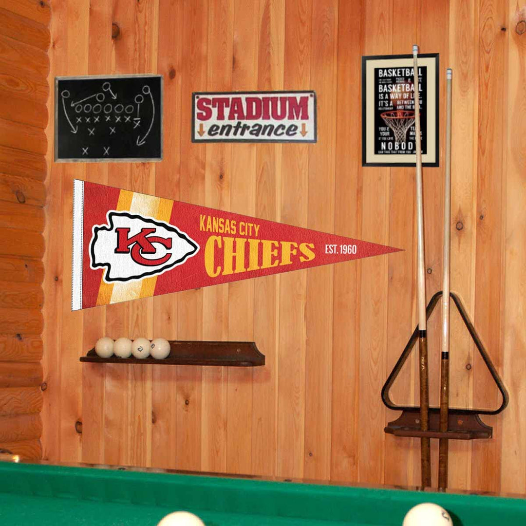WinCraft Kansas City Chiefs Throwback Vintage Retro Pennant Flag