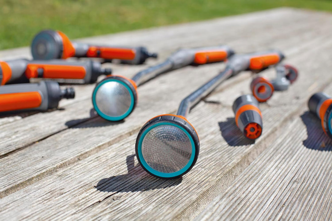 Gardena Classic Giessstab: Robuste Gartenbrause für schonendes und gleichmässiges Brausen, 75 cm lan