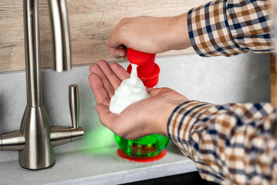 Cuisipro Schaum Seifenspender Grün 390 ml, Pump-Schaumspender Seife mit 75% weniger Seifenverbrauch,